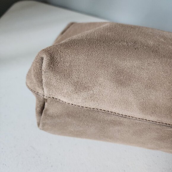 Banana Republic Suede Bag "EUC" - Picture 8 of 16